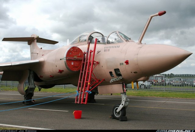 HS Buccaneer S.2B-2.jpg